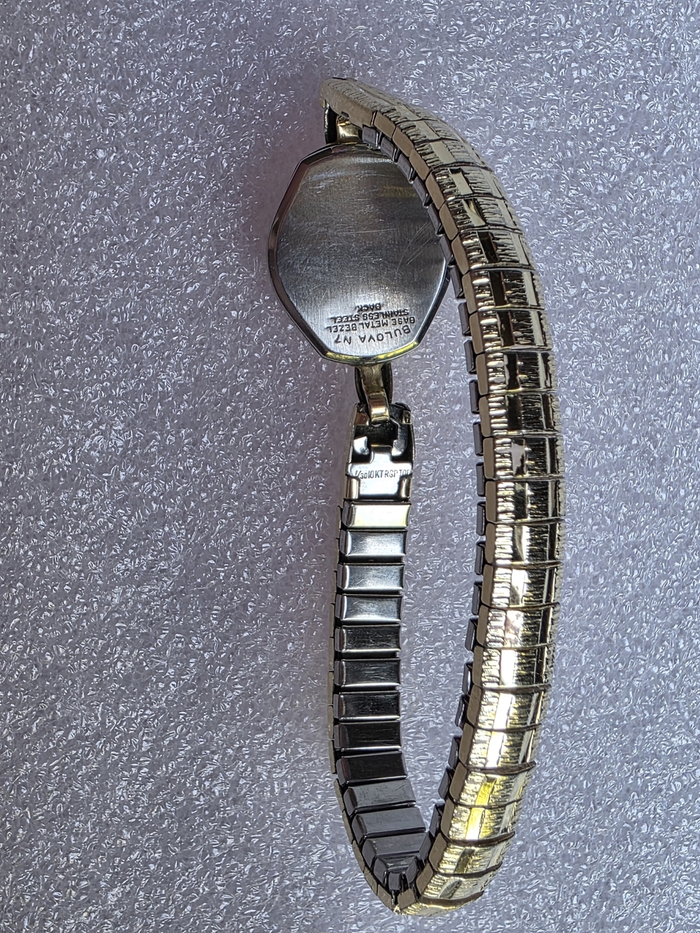 Vintage 1977 Bulova Ladies Cocktail Watch - 10K RGP - Mechanical Wind Up - Picture 5 of 10